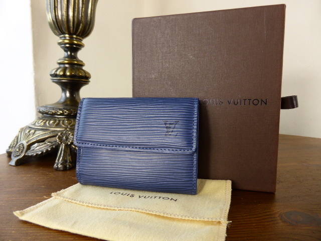Louis Vuitton Ludlow Epi Blue